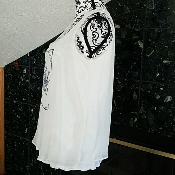 White Rabbit top - Picture 5 of 7